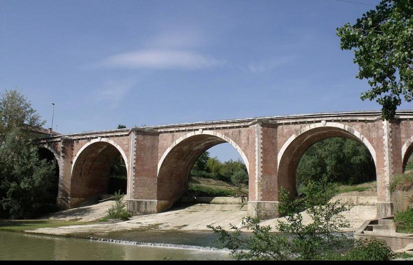 La Sosta - Intero Appartamento Ponte d'Arbia Ngoại thất bức ảnh